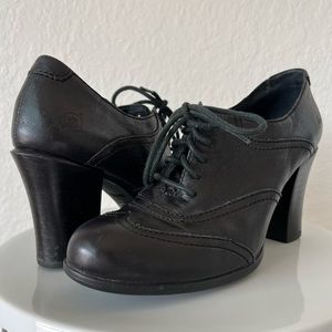 Born lace up “Lisandra” Oxford black leather ankle boots